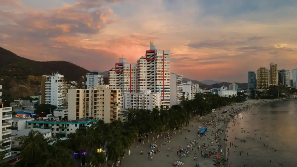Практичен водич за креатори во Мозамбик: како да најдеш аргентински брендови на eBay, да им пишеш паметно и да склопиш cross-promo без да изгледаш како спам.